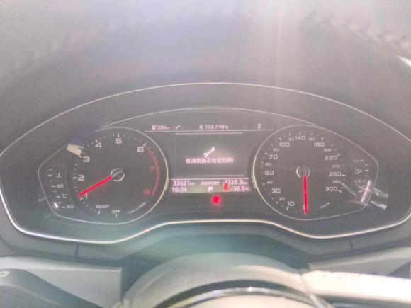 [上海·沪E] 二手奥迪奥迪A4L2018款 30周年年型 40 TFSI 进取型