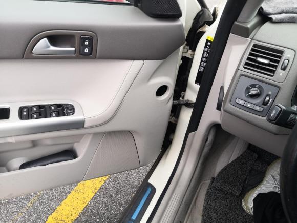 [上海·沪C] 二手沃尔沃沃尔沃S402009款 2.0L 自动智雅版