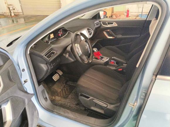 [武汉·鄂A] 二手标致标致308S2015款 1.2T 自动劲驰版