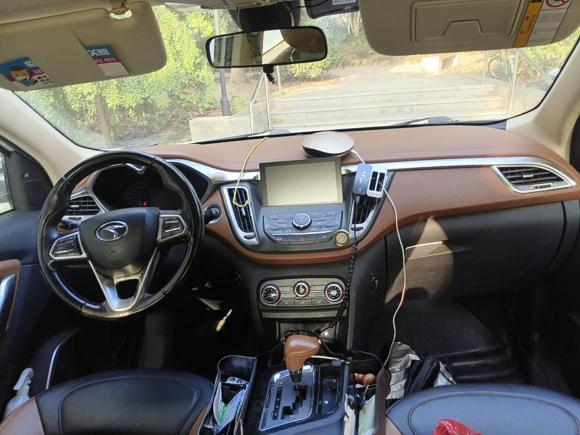 [上海·苏A] 二手东南东南DX72015款 1.5T 自动尊贵型