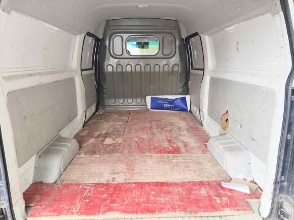 [佛山·粤A] 二手金杯新海狮S2019款 1.6L厢货商务版国VI SWD16M