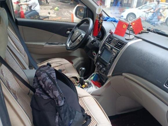 [广州·闽C] 二手东风风行风行S5002016款 1.5L 手动豪华型