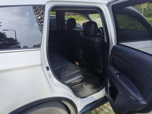 [深圳·粤B] 二手三菱欧蓝德2014款 2.4L 四驱豪华超值版 5座