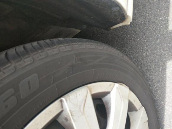 [无锡·苏B] 二手比亚迪比亚迪M62013款 2.0L 手动舒适型