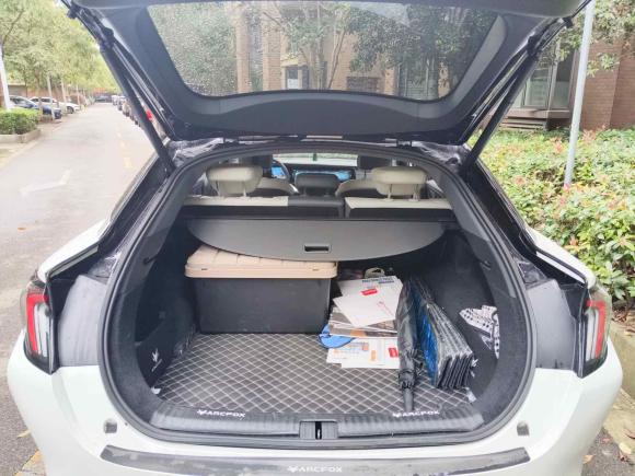 [上海·沪A] 二手ARCFOX极狐极狐 阿尔法S(ARCFOX αS)2022款 708S+ 160kW