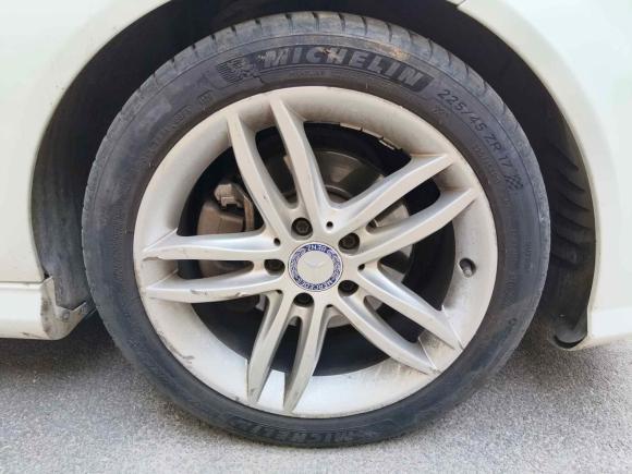 [济南·鲁A] 二手奔驰奔驰C级2013款 C 260 时尚型 Grand Edition