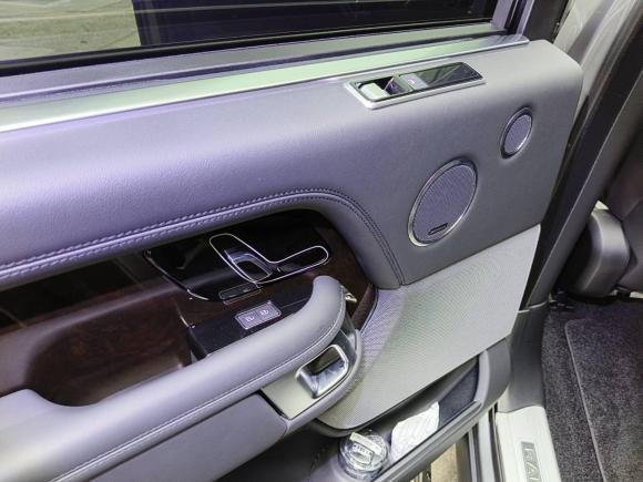 [深圳·粤B] 二手路虎揽胜2021款 3.0 L6 传世加长经典版