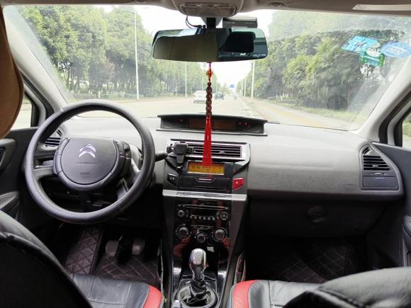 [成都·川A] 二手雪铁龙世嘉2016款 经典 三厢 1.6L 手动品尚型