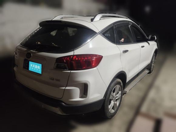 [广州·粤E] 二手奔腾奔腾X802015款 2.0L 自动舒适周年纪念型