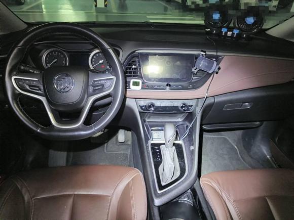 [杭州·浙A] 二手别克别克GL62018款 18T 6座尊贵型