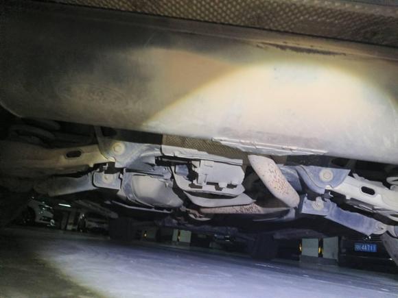 [成都·浙F] 二手路虎发现神行2016款 2.0T SE