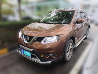 日产奇骏2014款 2.5L CVT至尊版 4WD