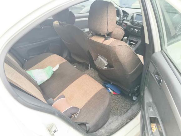 [嘉兴·浙C] 二手荣威荣威3502013款 350C 1.5L 自动迅悦版