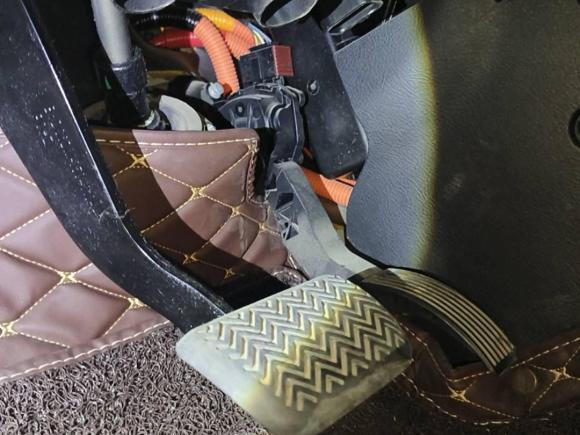 [深圳·粤B] 二手比亚迪唐新能源2015款 2.0T 四驱旗舰型