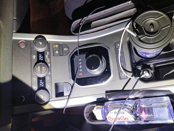 [上海·沪C] 二手路虎揽胜极光2017款 2.0T PURE 风尚版