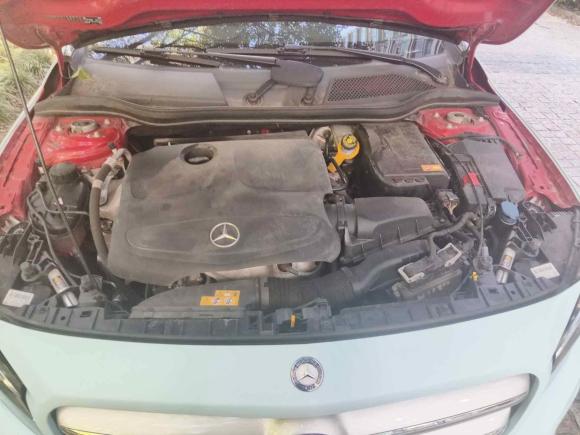 [苏州·苏E] 二手奔驰奔驰GLA2015款 GLA 200 时尚型