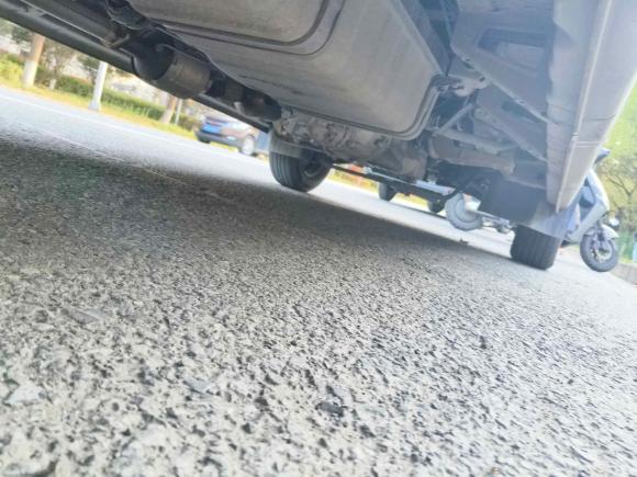 [上海·苏U] 二手长安跨越跨越星V72022款 1.6L汽油舒适型2座对开门DAM16KR