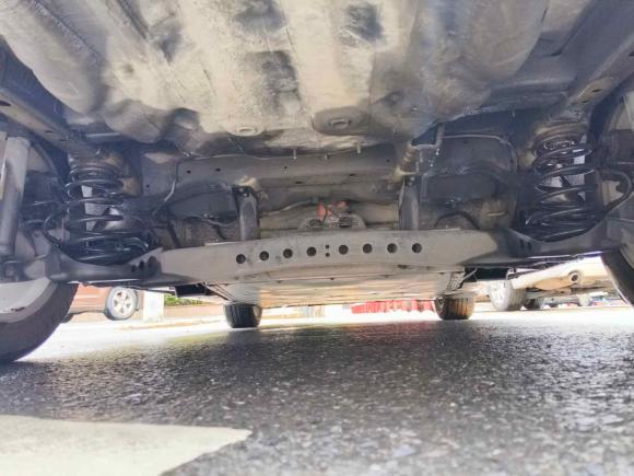 [深圳·粤B] 二手荣威荣威Ei52018款 互联网豪华版