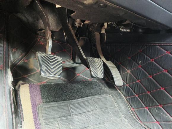 [台州·浙B] 二手三菱翼神2011款 致炫版 2.0L 手动豪华型