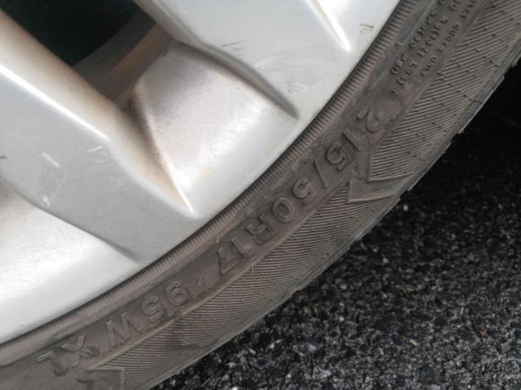 [杭州·浙D] 二手长安长安CS352016款 1.6L 手动豪华型 国V