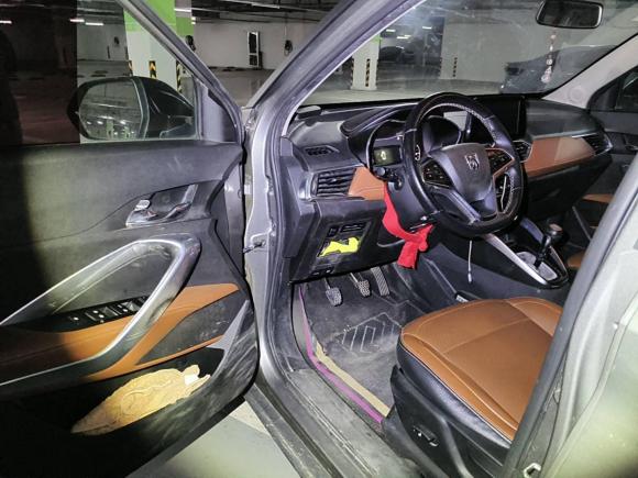 [武汉·鄂M] 二手宝骏宝骏5102017款 1.5L 手动豪华型