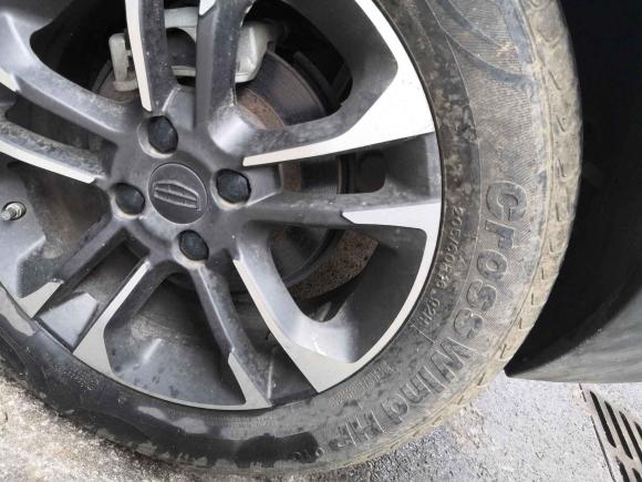 [深圳·粤L] 二手吉利汽车远景X32019款 升级版 1.5L CVT精英型