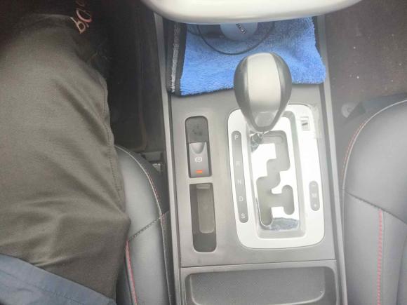 [宁波·闽B] 二手奔腾奔腾X802013款 2.0L 自动豪华型