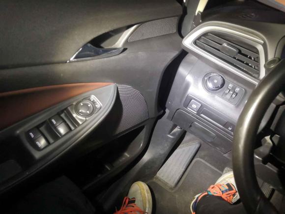 [苏州·苏U] 二手别克别克GL62018款 18T 6座豪华型