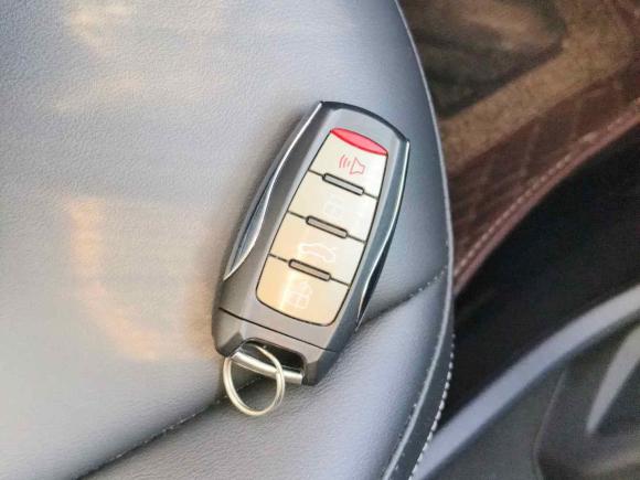 [济南·鲁A] 二手哈弗哈弗H62022款 第三代 1.5T 自动两驱Max