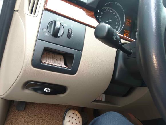 [深圳·粤B] 二手奔驰唯雅诺2013款 3.0L 礼遇版