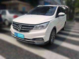 宝骏宝骏7302019款1.5L手动时尚型7座国V