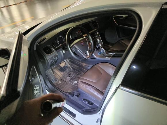 [上海·沪H] 二手沃尔沃沃尔沃S60新能源2015款 S60L E驱混动 T6智驭版