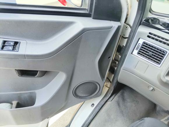 [上海·沪A] 二手依维柯依维柯得意2014款 2.8T-A35 NJ6494ACZ43S4