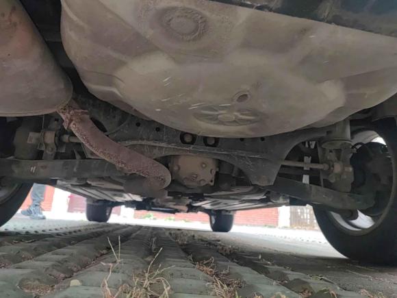 [青岛·鲁B] 二手斯巴鲁傲虎2010款 2.5i豪华版