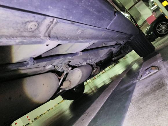 [南京·苏A] 二手英菲尼迪英菲尼迪QX602016款 2.5 S/C Hybrid 两驱卓越版 国V