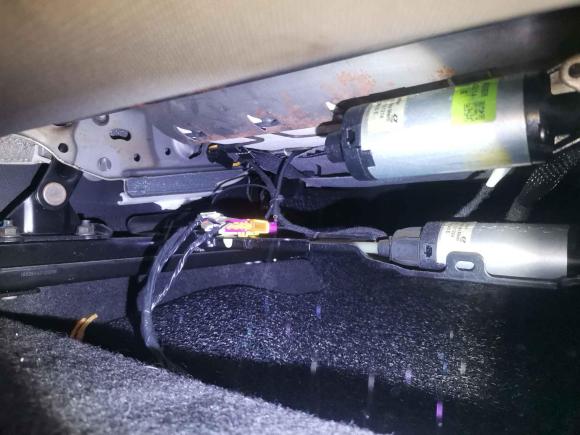 [上海·沪L] 二手荣威荣威e5502016款 尊享版