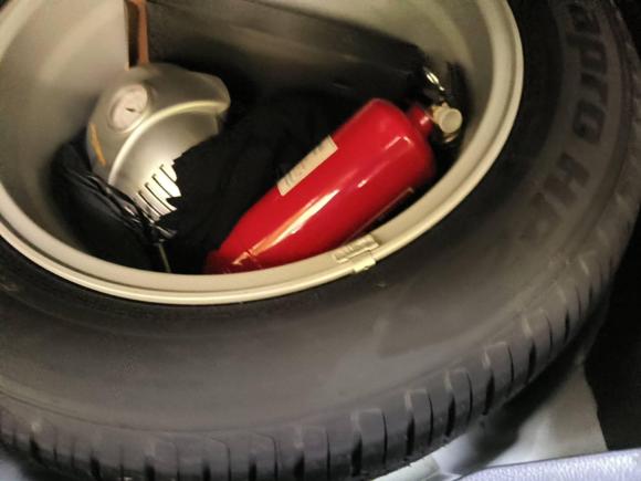 [苏州·苏E] 二手奔腾奔腾X802013款 2.0L 自动豪华型