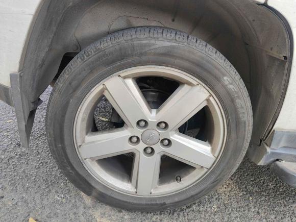 [宁波·浙B] 二手Jeep指南者2011款 2.4L 四驱豪华版