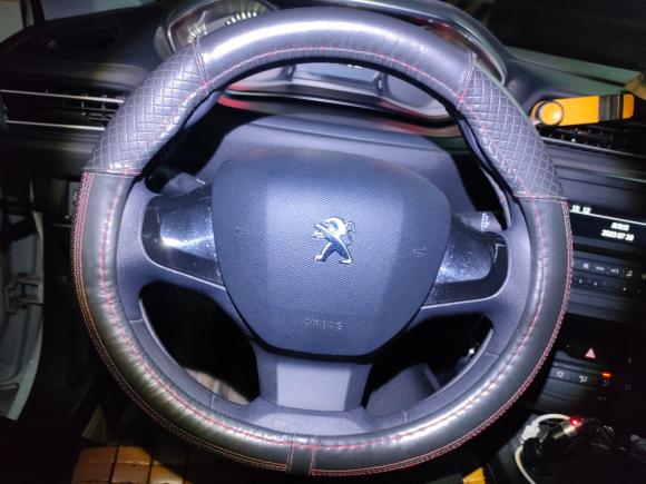 [成都·川A] 二手标致标致3082018款 1.6L 手动时尚版