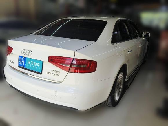 [武汉·鄂H] 二手奥迪奥迪A4L2016款 35 TFSI 典藏版 自动标准型