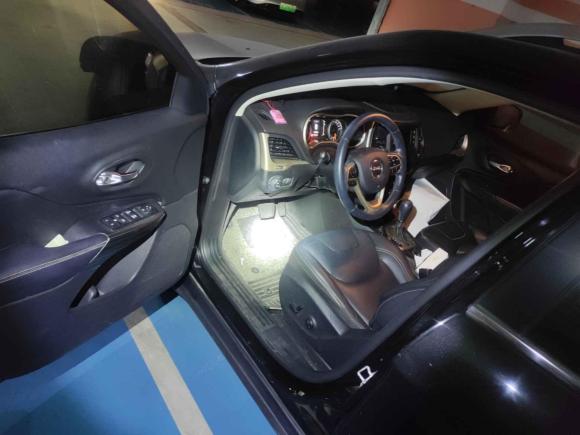 [温州·苏A] 二手Jeep自由光2017款 2.4L 领先版