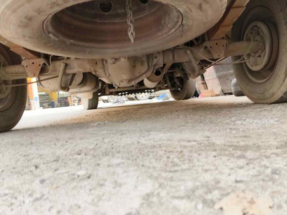 [宁波·沪A] 二手依维柯依维柯褒迪2012款 2.5T-A32 基本型