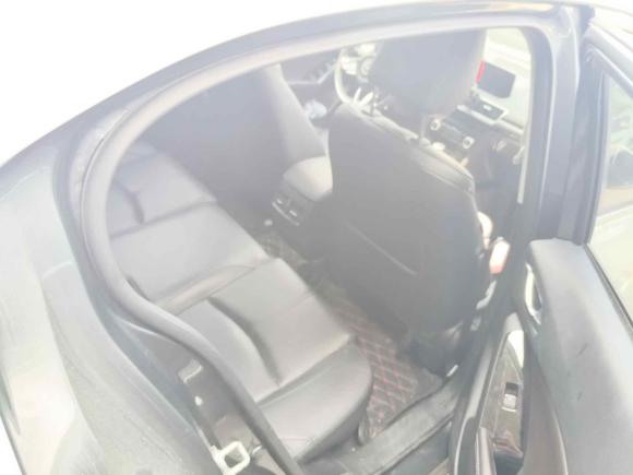 [合肥·皖A] 二手马自达马自达3 昂克赛拉2017款 三厢 2.0L 自动尊贵型 国VI