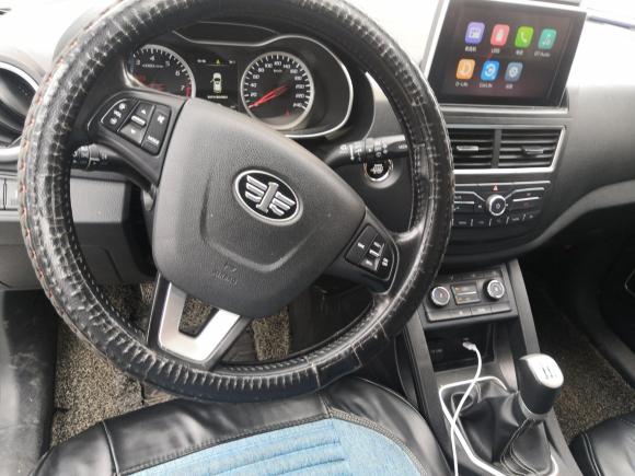 [义乌·贵E] 二手奔腾奔腾X402018款 网红版 1.6L 手动豪华型