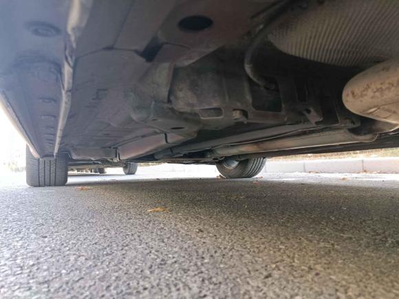 [无锡·苏B] 二手别克君威2010款 2.0L 世博版