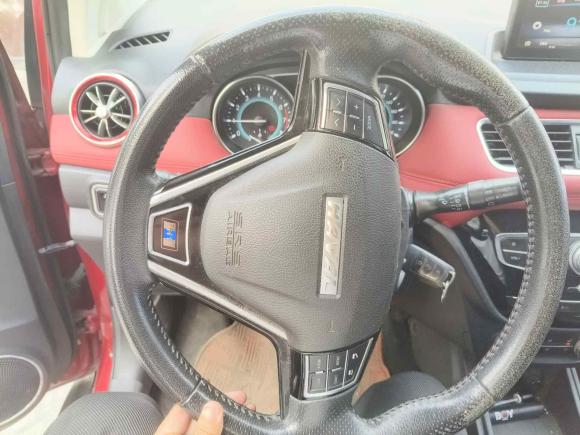 [无锡·皖A] 二手哈弗哈弗H12015款 1.5L AMT豪华型