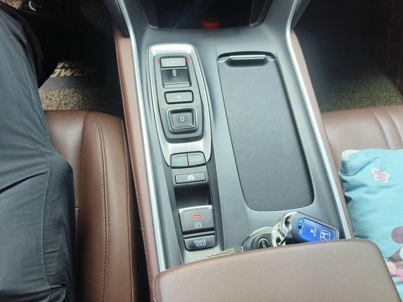 [上海·沪D] 二手本田英仕派2019款 锐·混动 2.0L 净尚版 国VI