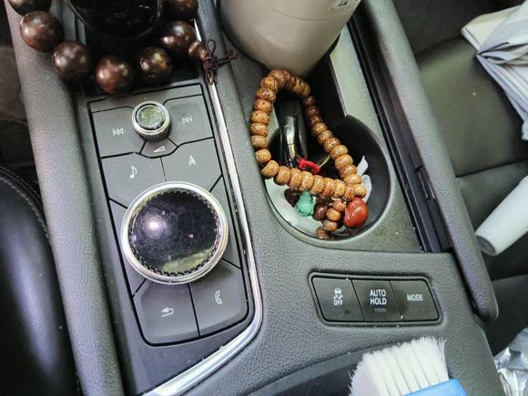 [上海·沪B] 二手凯迪拉克凯迪拉克XT62020款 28T 六座四驱豪华型