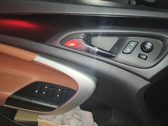 [上海·沪K] 二手别克君威2015款 1.6T 精英技术型