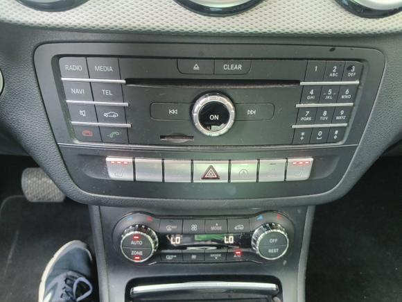 [上海·皖N] 二手奔驰奔驰B级2015款 B 200 时尚型